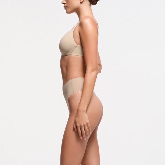 NWT! Skims Full Coverage Smoothing Intimates Lightly Lined Bra in Clay - 32B - Picture 2 of 6